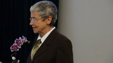 Prof. RNDr. Helena Illnerová, DrSc